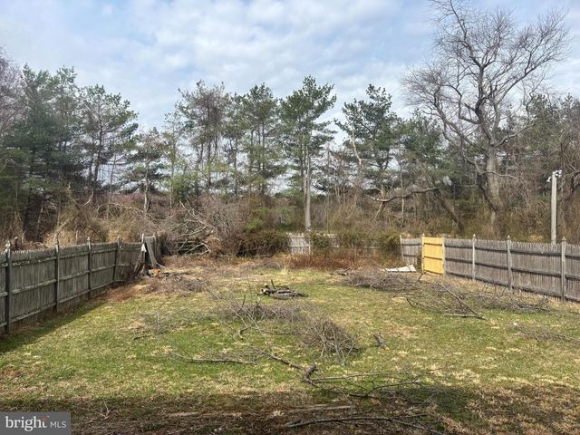 22 GREENWICH DR, Westampton, NJ 08060