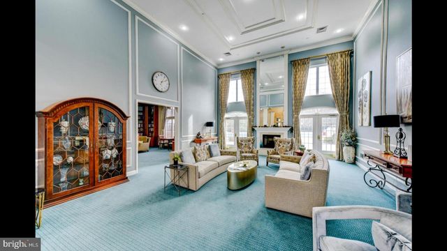 25 CARDINALFLOWER LN, West Windsor, NJ 08550