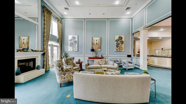 25 CARDINALFLOWER LN, West Windsor, NJ 08550