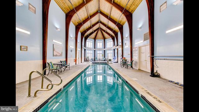 25 CARDINALFLOWER LN, West Windsor, NJ 08550