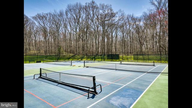 25 CARDINALFLOWER LN, West Windsor, NJ 08550