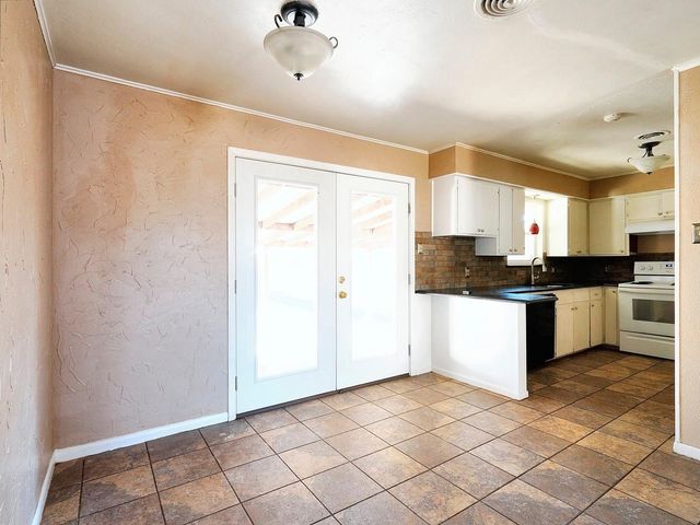 424 W Anita Street, Sherman, TX 75092