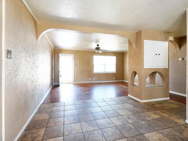 424 W Anita Street, Sherman, TX 75092