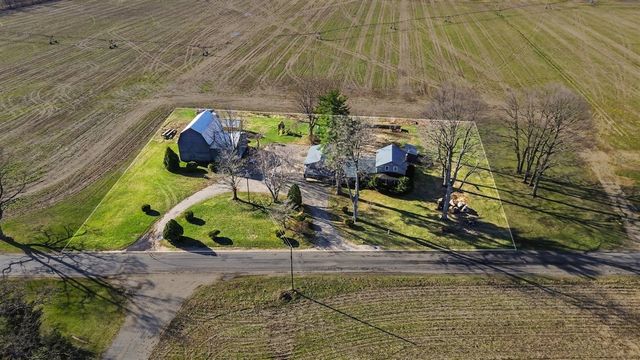 59379 Territorial Road, Decatur, MI 49045