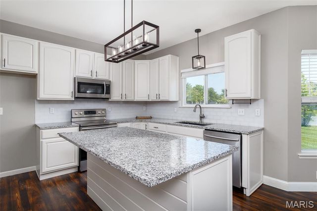 420 Van Buren Court, Wentzville, MO 63385