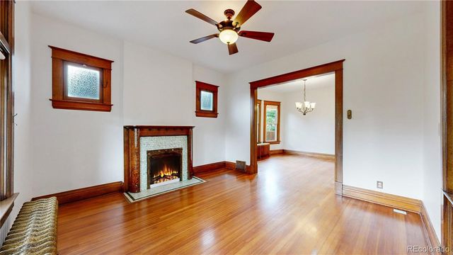 685 S Grant Street, Denver, CO 80209