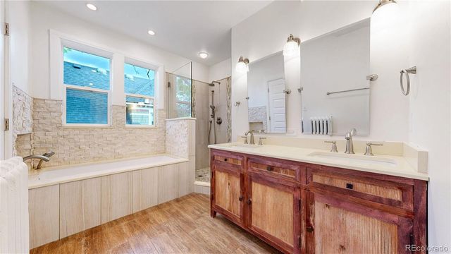 685 S Grant Street, Denver, CO 80209