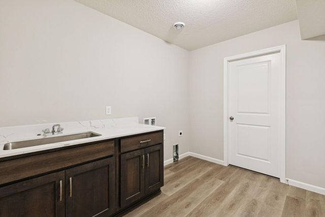 907 Harvest Drive SW, Lonsdale, MN 55046