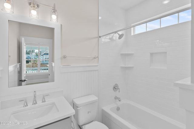 7334 Foxbriar Drive, Leland, NC 28451