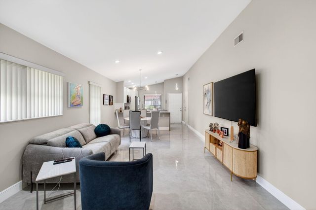 6175 Kings Gate Circle, Delray Beach, FL 33484