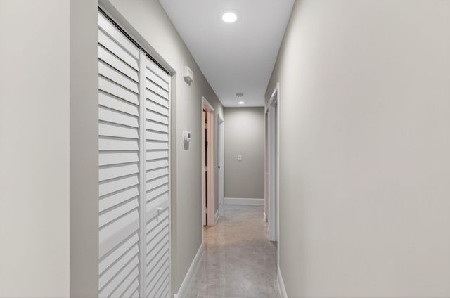 6175 Kings Gate Circle, Delray Beach, FL 33484