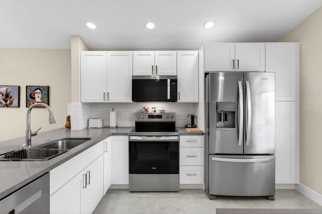 6175 Kings Gate Circle, Delray Beach, FL 33484