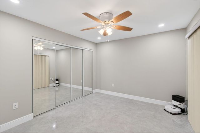 6175 Kings Gate Circle, Delray Beach, FL 33484