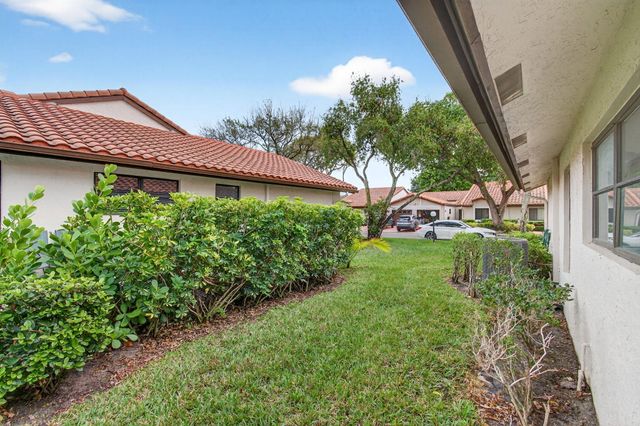 6175 Kings Gate Circle, Delray Beach, FL 33484