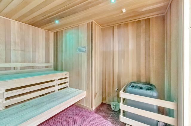 6175 Kings Gate Circle, Delray Beach, FL 33484