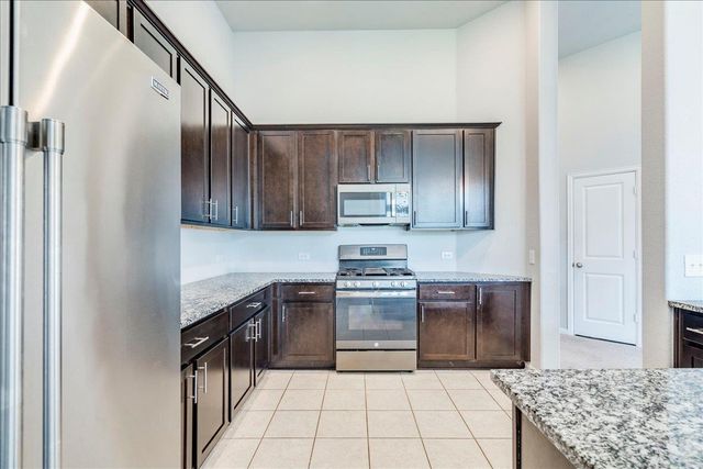 275 Cherrystone LOOP, Buda, TX 78610