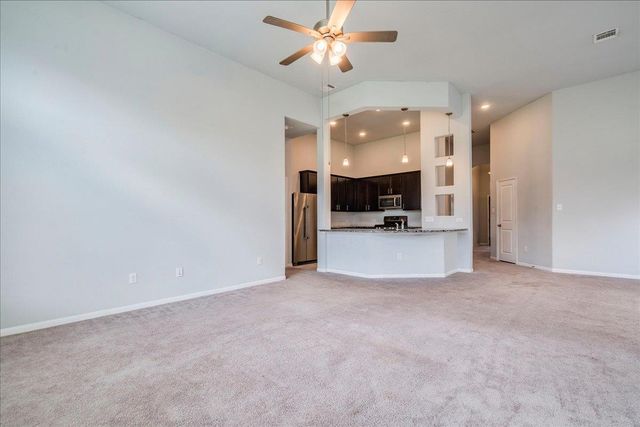 275 Cherrystone LOOP, Buda, TX 78610