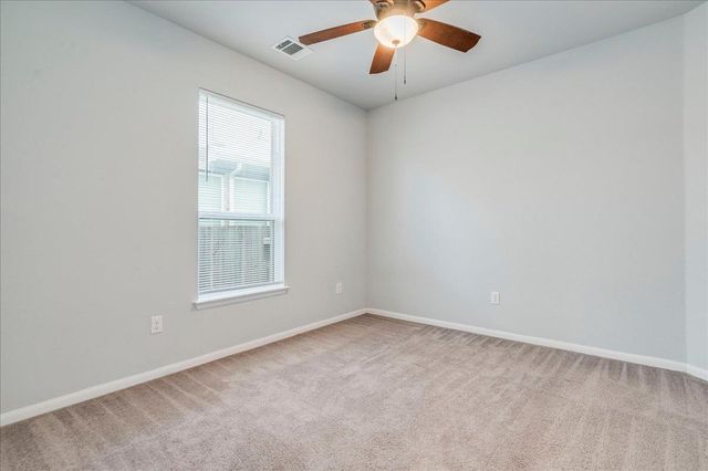 275 Cherrystone LOOP, Buda, TX 78610