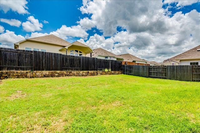 275 Cherrystone LOOP, Buda, TX 78610