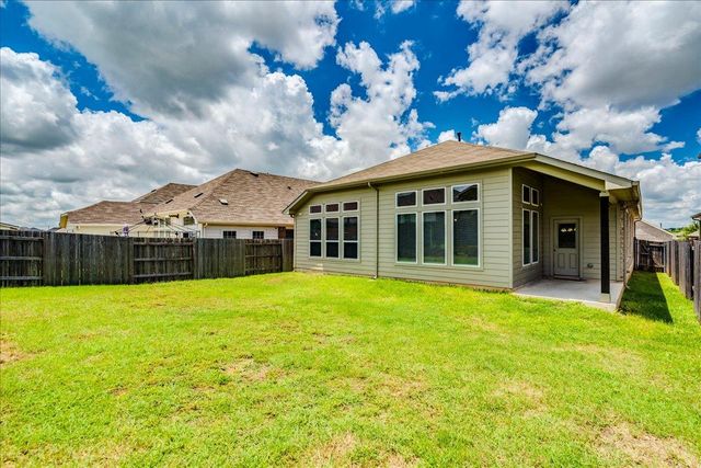 275 Cherrystone LOOP, Buda, TX 78610