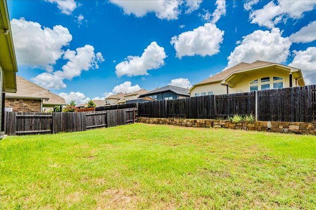 275 Cherrystone LOOP, Buda, TX 78610
