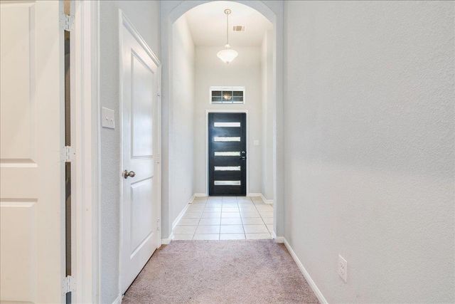 275 Cherrystone LOOP, Buda, TX 78610