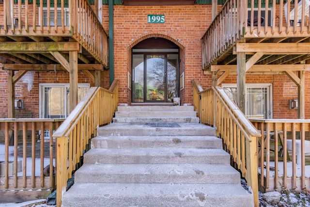 1995 Tall Oaks Drive 3B, Aurora, IL 60505