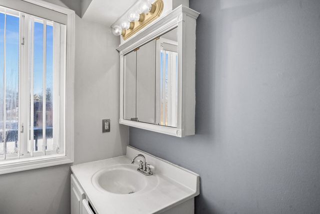 1995 Tall Oaks Drive 3B, Aurora, IL 60505