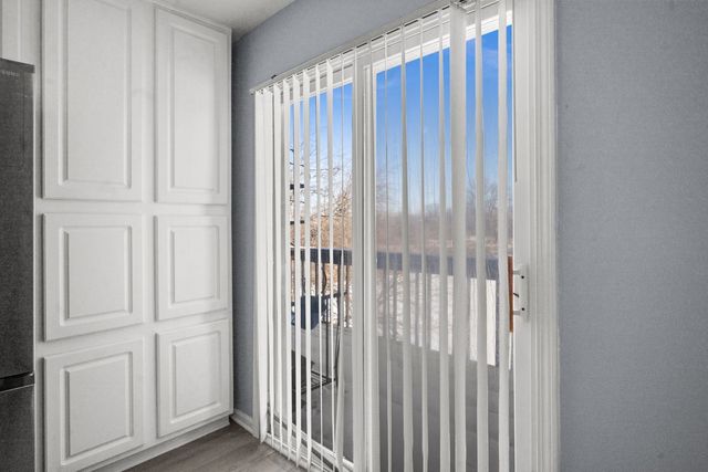 1995 Tall Oaks Drive 3B, Aurora, IL 60505