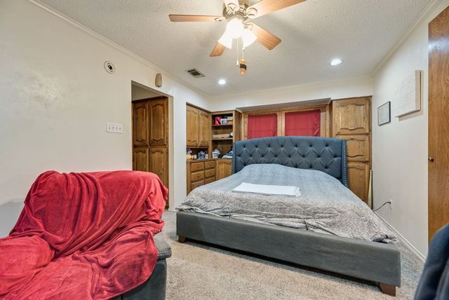 518 Colonial Drive, Garland, TX 75043