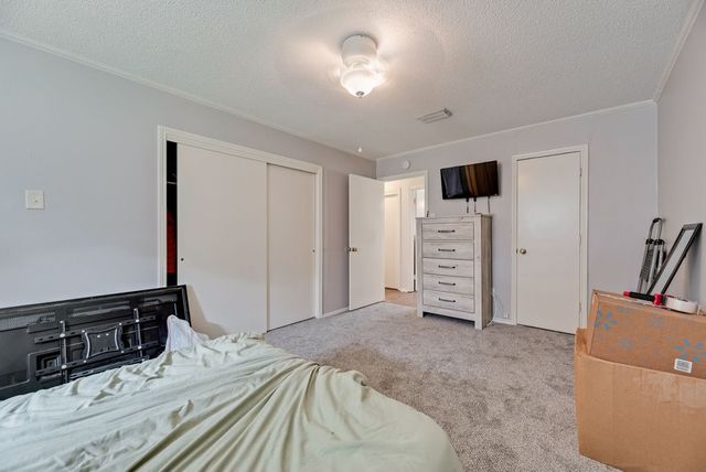 518 Colonial Drive, Garland, TX 75043