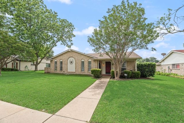 518 Colonial Drive, Garland, TX 75043