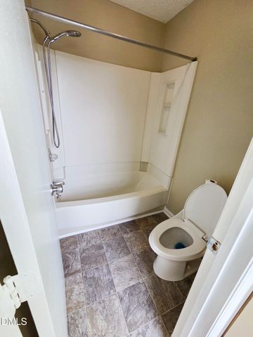 3810 Grey Harbor Drive 307, Raleigh, NC 27616