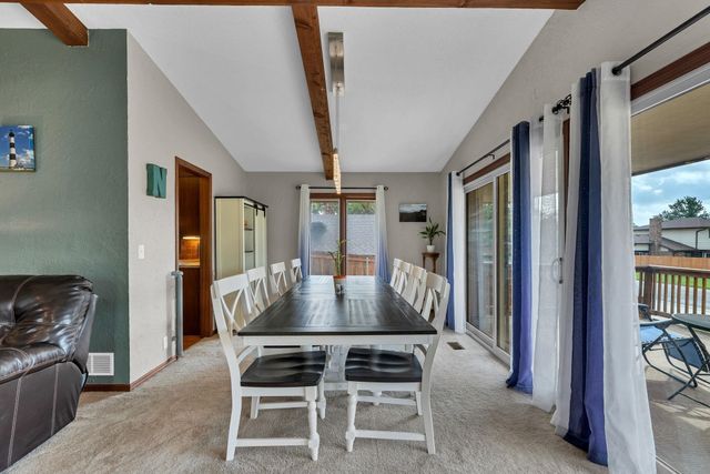 2120 N Hyacinth St, Wichita, KS 67203