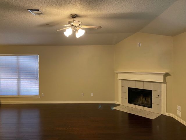 9909 Carter Drive, Mckinney, TX 75072