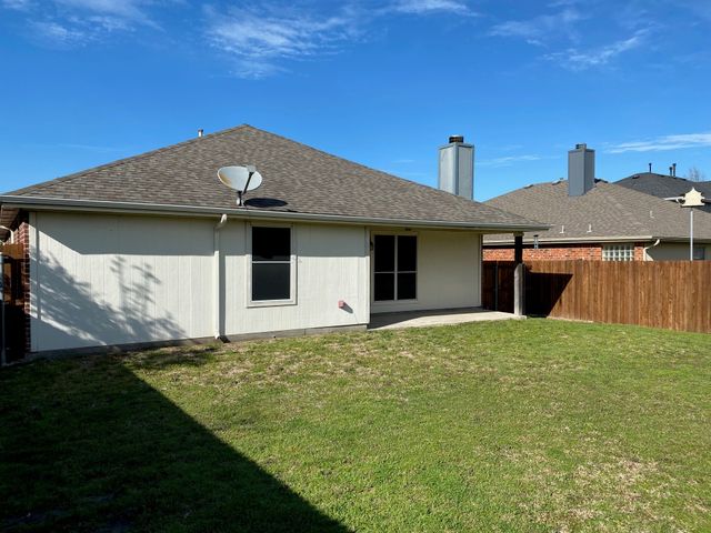 9909 Carter Drive, Mckinney, TX 75072
