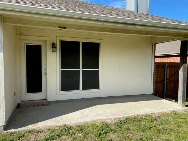 9909 Carter Drive, Mckinney, TX 75072