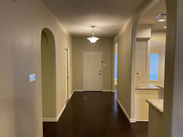 9909 Carter Drive, Mckinney, TX 75072