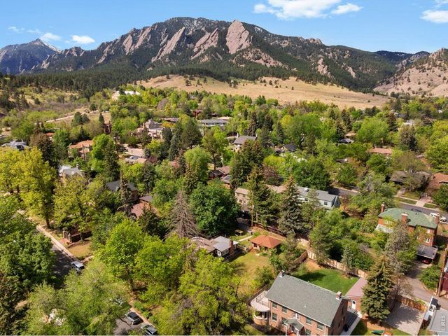 757 12th St, Boulder, CO 80302