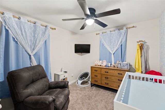 2830 NE 53rd Court, Des Moines, IA 50317