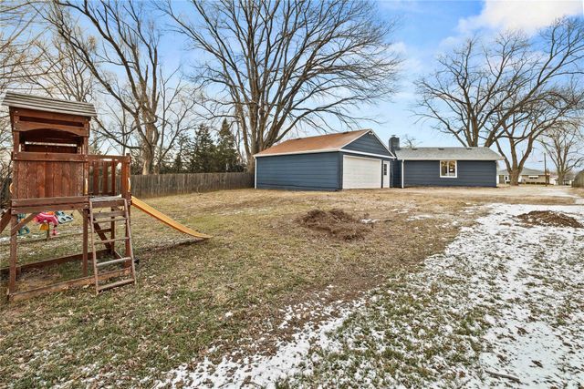 2830 NE 53rd Court, Des Moines, IA 50317