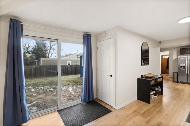 2830 NE 53rd Court, Des Moines, IA 50317