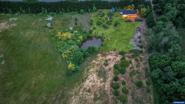122 NE Crane Ln, Corvallis, OR 97330