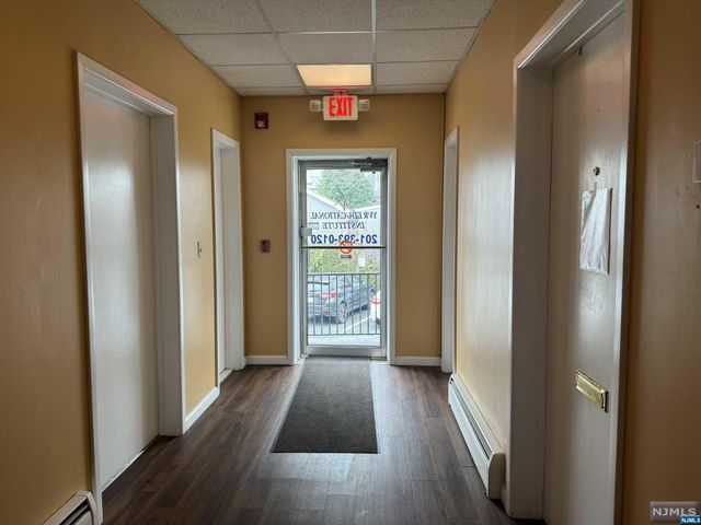 404 Clifton Avenue 2A, Clifton, NJ 07011