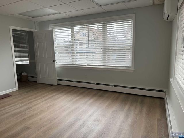 404 Clifton Avenue 2A, Clifton, NJ 07011