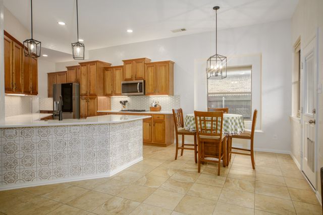 4816 Van Zandt Drive, Fort Worth, TX 76244