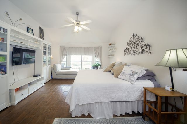 4816 Van Zandt Drive, Fort Worth, TX 76244