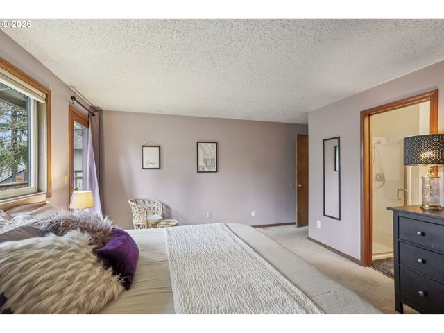 4025 Sw POMONA St, Portland, OR 97219