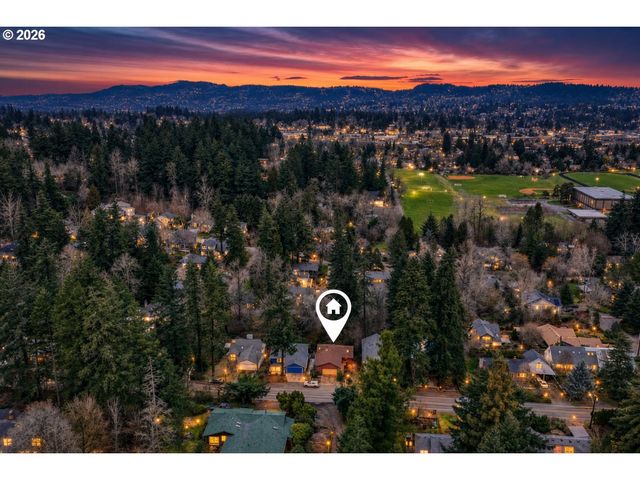 4025 Sw POMONA St, Portland, OR 97219