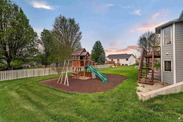 4505 Kelsey Drive, Manhattan, KS 66502